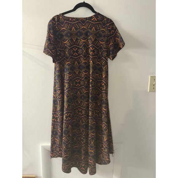 LuLaRoe Carly Dress Women’s Small S Geometric Tribal Print High Low Hem - Picture 3 of 7